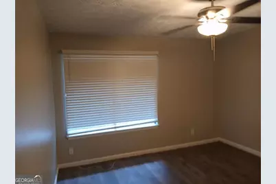 8586 Creekwood Way, Jonesboro, GA 30238 - Photo 11
