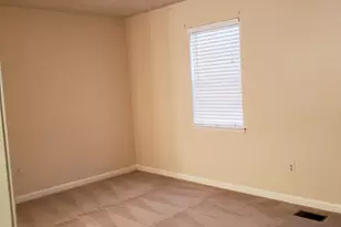 5871 N Castlegate Dr, Atlanta, GA 30349 - Photo 13