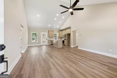 180 Edwards Road, Clarkesville, GA 30523 - Photo 3