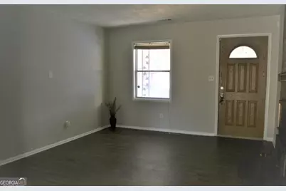 6649 Wealthy Court, Riverdale, GA 30274 - Photo 5