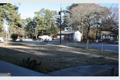6649 Wealthy Court, Riverdale, GA 30274 - Photo 3