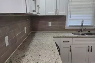 2139 Perkerson Rd SW, Atlanta, GA 30315 - Photo 13