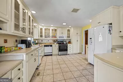 1655 Akin Road, Martin, GA 30557 - Photo 17