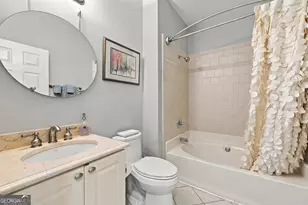 3334 Peachtree Rd NE, Atlanta, GA 30326 - Photo 41
