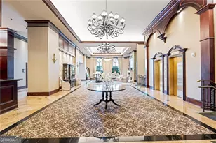 3334 Peachtree Rd NE, Atlanta, GA 30326 - Photo 9