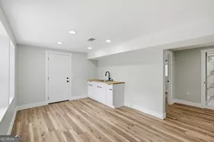 2531 Hood Ave NW, Atlanta, GA 30318 - Photo 23