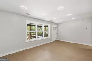 2531 Hood Ave NW, Atlanta, GA 30318 - Photo 7