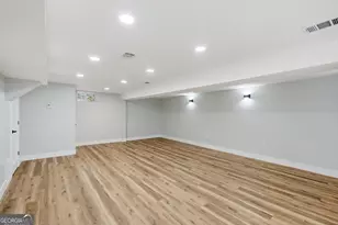 2531 Hood Ave NW, Atlanta, GA 30318 - Photo 25