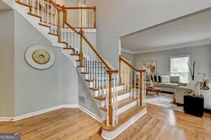 3545 Sentry View Trace, Suwanee, GA 30024 - Photo 3