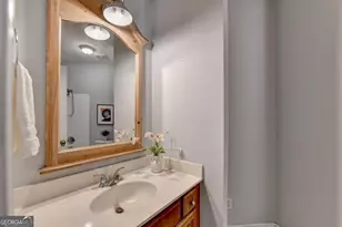 3545 Sentry View Trace, Suwanee, GA 30024 - Photo 23