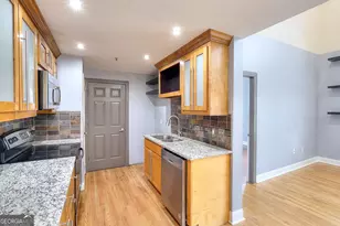 2465 Main St, East Point, GA 30344 - Photo 9
