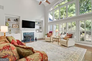 1048 Grantham Way SW, Marietta, GA 30064 - Photo 11