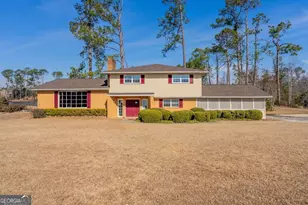 1729 W Forest Dr, Douglas, GA 31533 - Photo 1