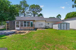 179 Forest Hills Dr, Douglas, GA 31535 - Photo 9
