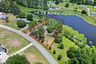 179 Forest Hills Dr, Douglas, GA 31535 - Photo 3
