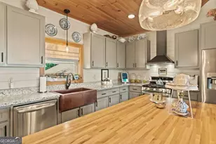 117 Harris Ridge Ct, Young Harris, GA 30582 - Photo 7