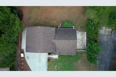 1042 Duke Drive SE, Conyers, GA 30013 - Photo 33