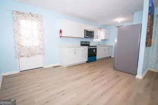 5674 Maiden Ln, Lula, GA 30554 - Photo 5