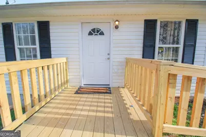 5674 Maiden Lane, Lula, GA 30554 - Photo 3