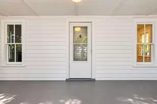 507 1st Ave, Brunswick, GA 31520 - Photo 17