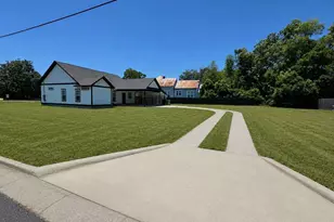 215 E 8th St, Adel, GA 31620 - Photo 33