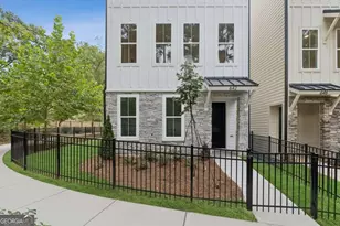 642 Memphis Dr, Scottdale, GA 30079 - Photo 1
