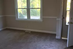 125 Lakeside Dr, Griffin, GA 30223 - Photo 3