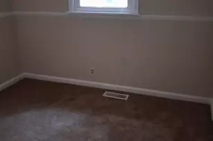 125 Lakeside Dr, Griffin, GA 30223 - Photo 5