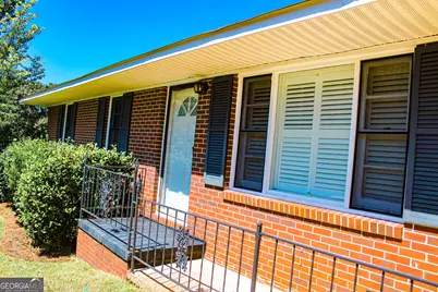 126 N Chilton Crescent, Lagrange, GA 30240 - Photo 9