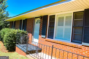 126 N Chilton Crescent, Lagrange, GA 30240 - Photo 9