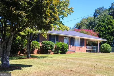126 N Chilton Crescent, Lagrange, GA 30240 - Photo 5