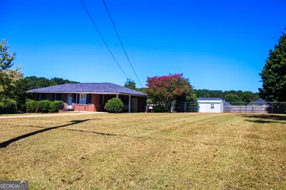 126 N Chilton Crescent, Lagrange, GA 30240 - Photo 3