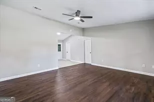 1016 Farr Ct, Hinesville, GA 31313 - Photo 7