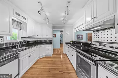 235 Winterberry Drive, Athens, GA 30606 - Photo 7