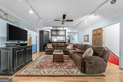 235 Winterberry Drive, Athens, GA 30606 - Photo 3