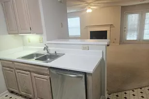 1391 Keys Crossing Dr NE, Atlanta, GA 30319 - Photo 7