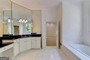 8280 Sentinae Chase Dr, Roswell, GA 30076 - Photo 41