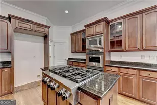 8280 Sentinae Chase Dr, Roswell, GA 30076 - Photo 29