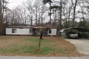 264 Lakeview Dr, Locust Grove, GA 30248 - Photo 1