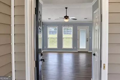 485 Raymond Drive, Winder, GA 30680 - Photo 5