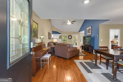 8 Melba Court, Senoia, GA 30276 - Photo 9