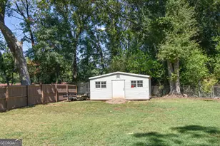 115 Lamar St, Barnesville, GA 30204 - Photo 39