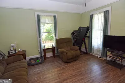 115 Lamar Street, Barnesville, GA 30204 - Photo 3