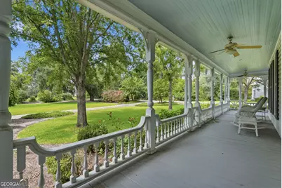 309 S College Street, Twin City, GA 30471 - Photo 11