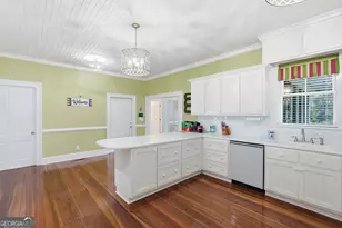 309 S College St, Twin City, GA 30471 - Photo 23