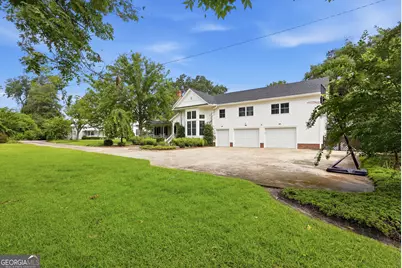309 S College Street, Twin City, GA 30471 - Photo 5