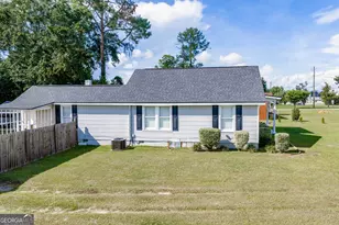 404 S Newcombe Ave, Donalsonville, GA 39845 - Photo 27