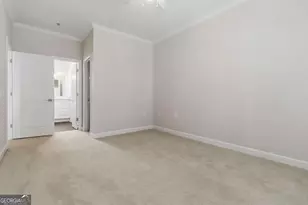 3475 Oak Valley Rd, Atlanta, GA 30326 - Photo 9