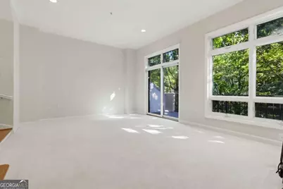 3475 Oak Valley Road #140, Atlanta, GA 30326 - Photo 31