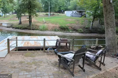190 Roberts Point, Jackson, GA 30233 - Photo 3